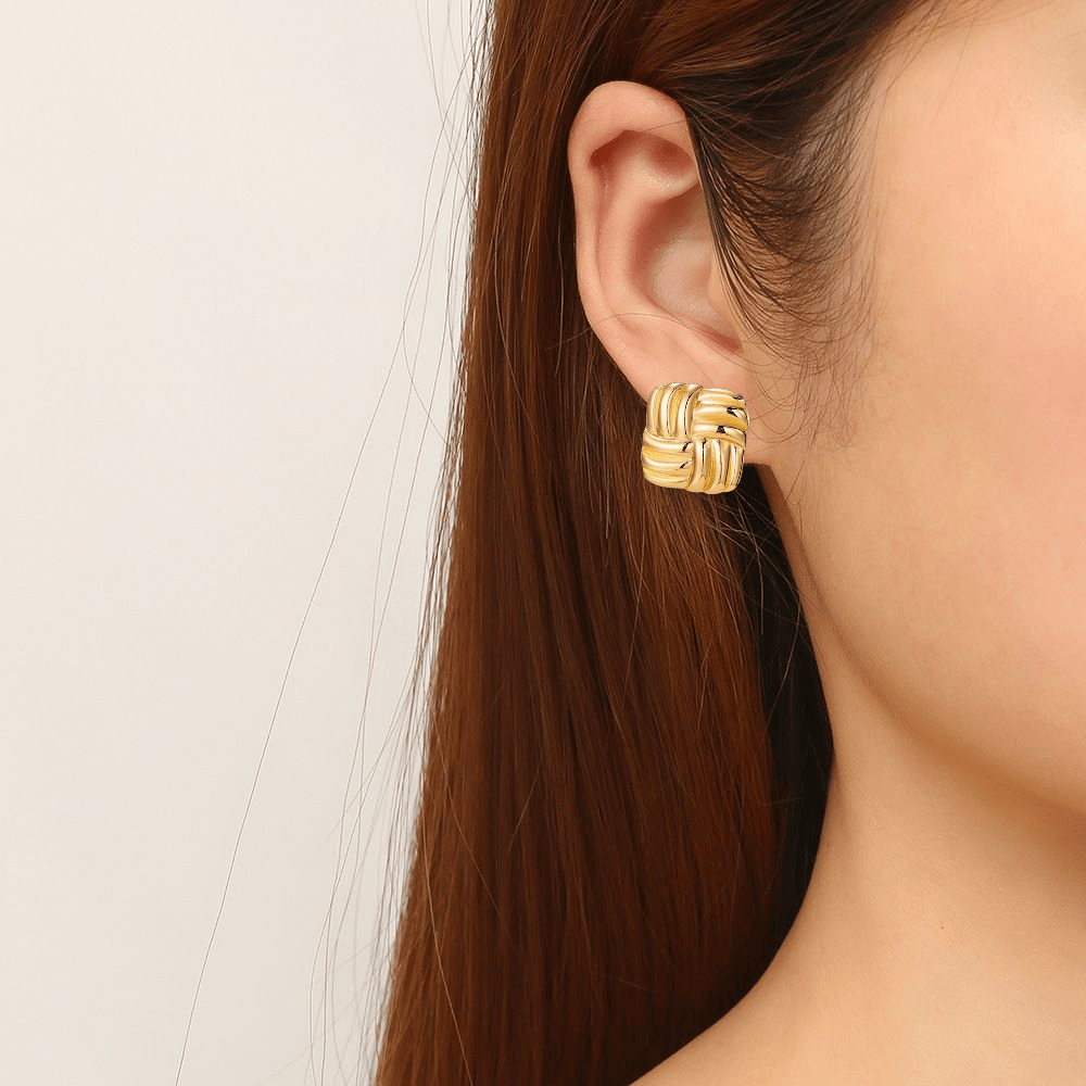 Mid Wind Studs