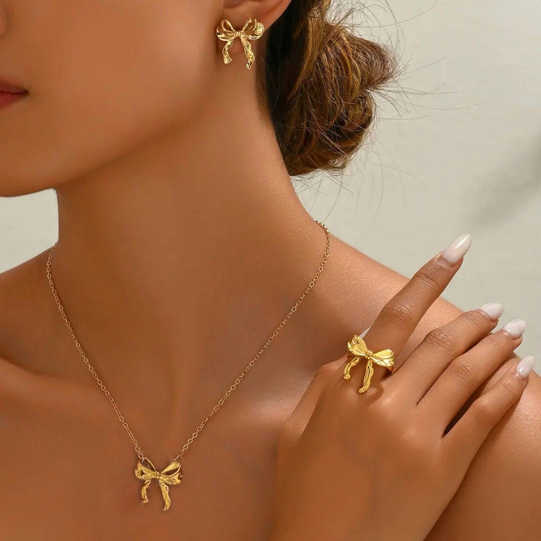 Chic bow Pendant