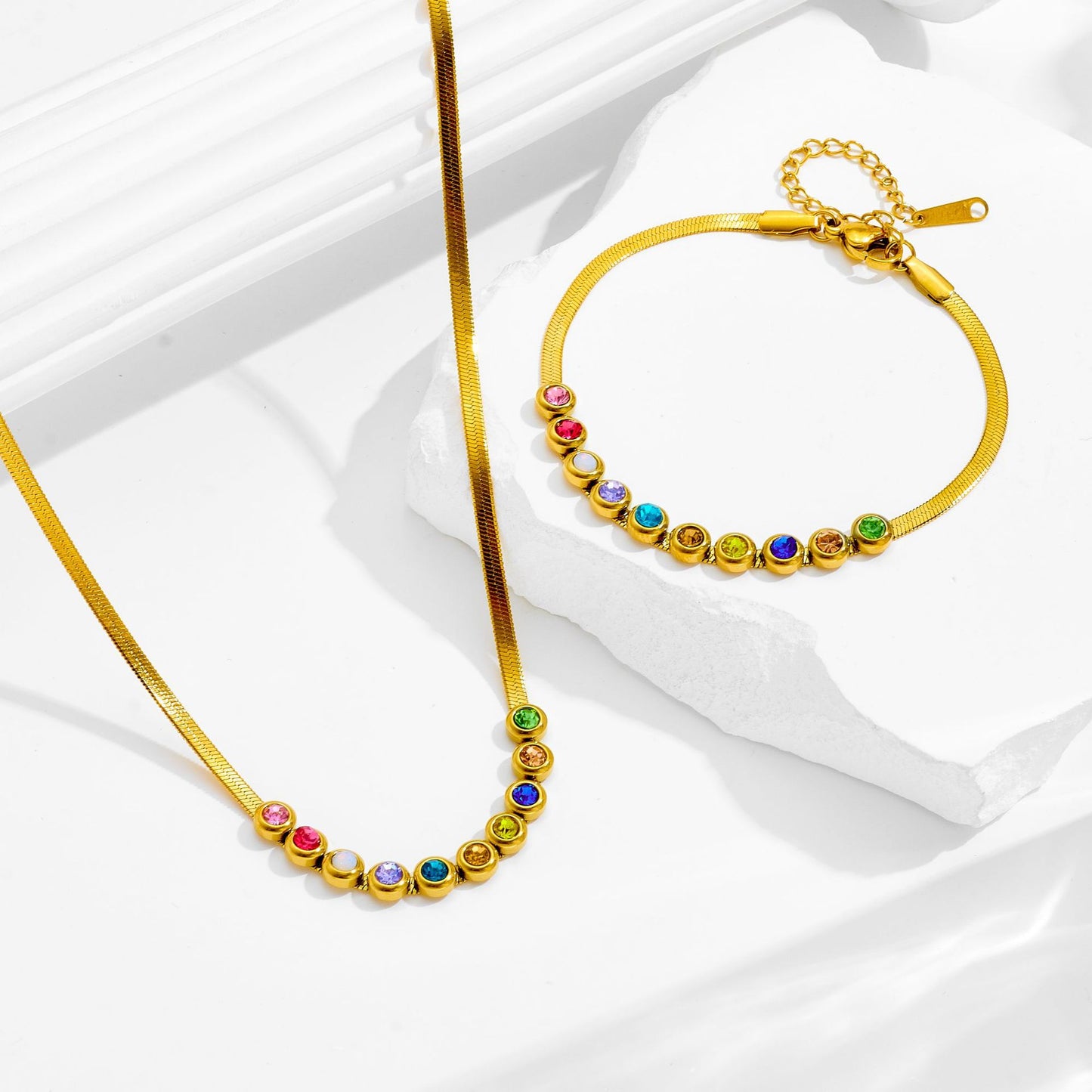 Glow loop Necklace