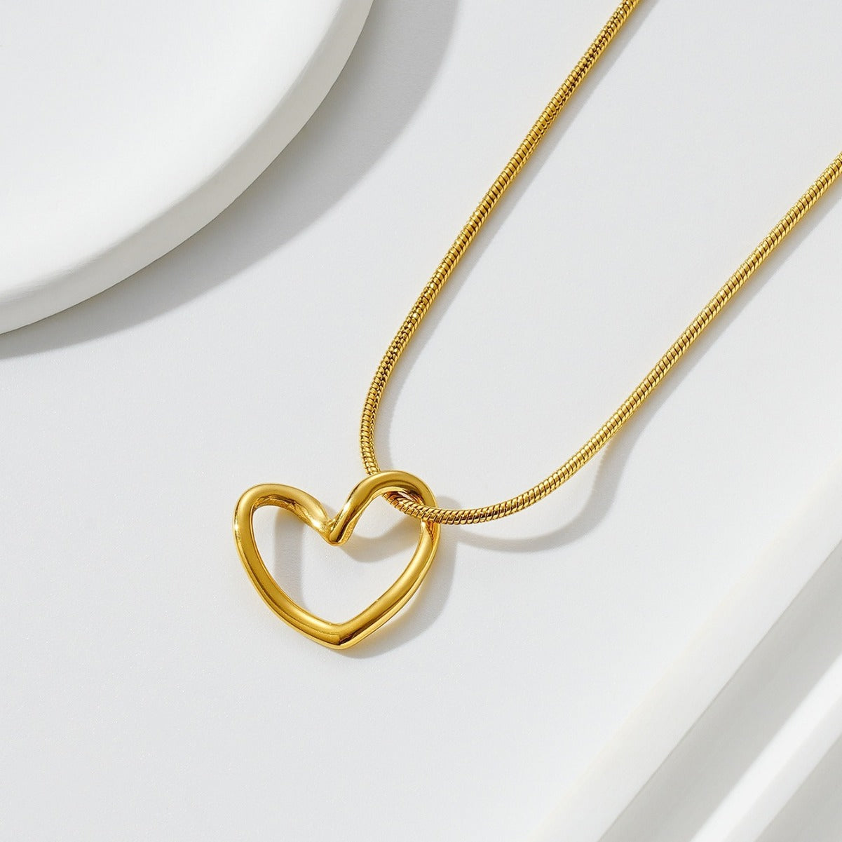 Hollow Love pendant