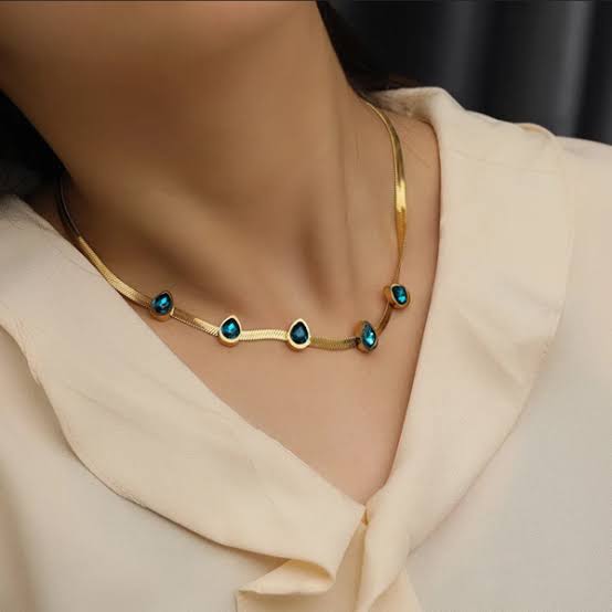 Sapphire Flow Necklace