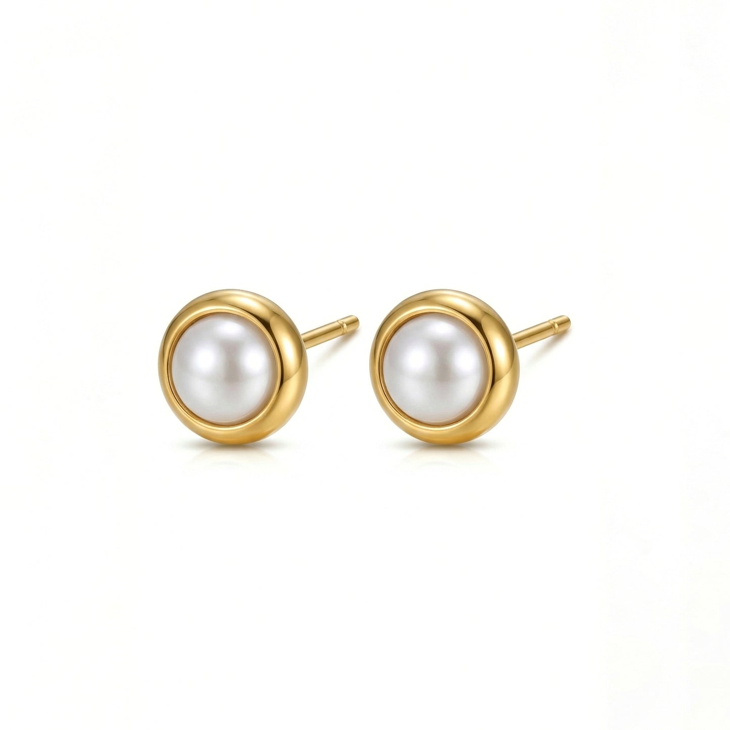 Mini pearl studs