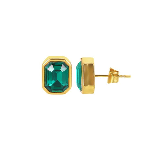 Nova Studs