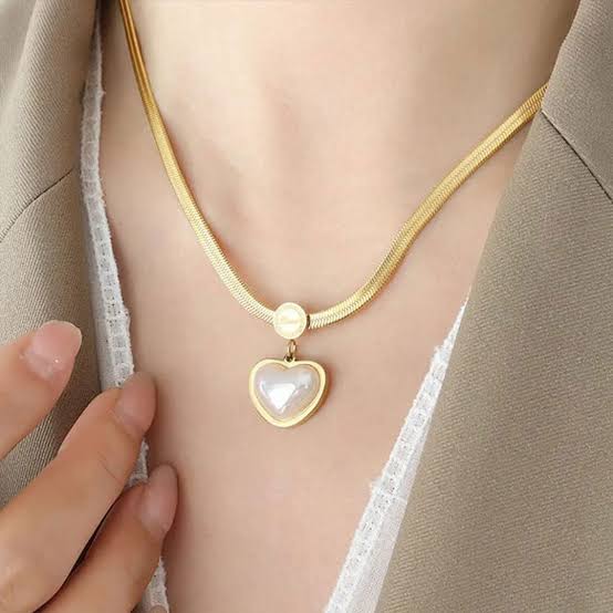 Pearl Heart Pendant