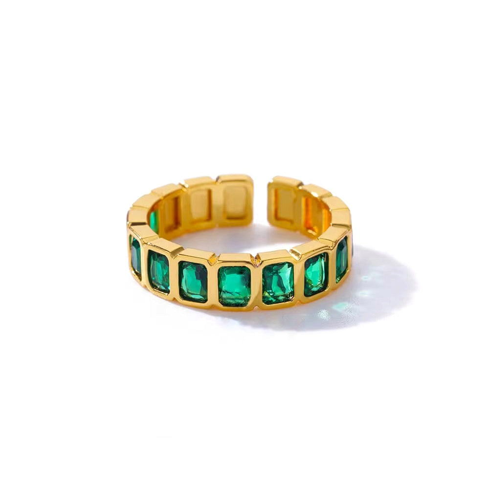 Emarald Zircon Ring (adjustable)