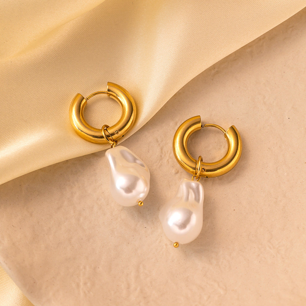 Baroque Pearl Earring