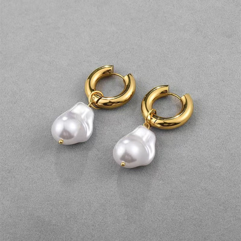 Baroque Pearl Earring