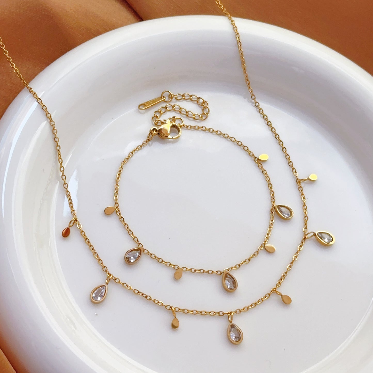 DewDrop Necklace