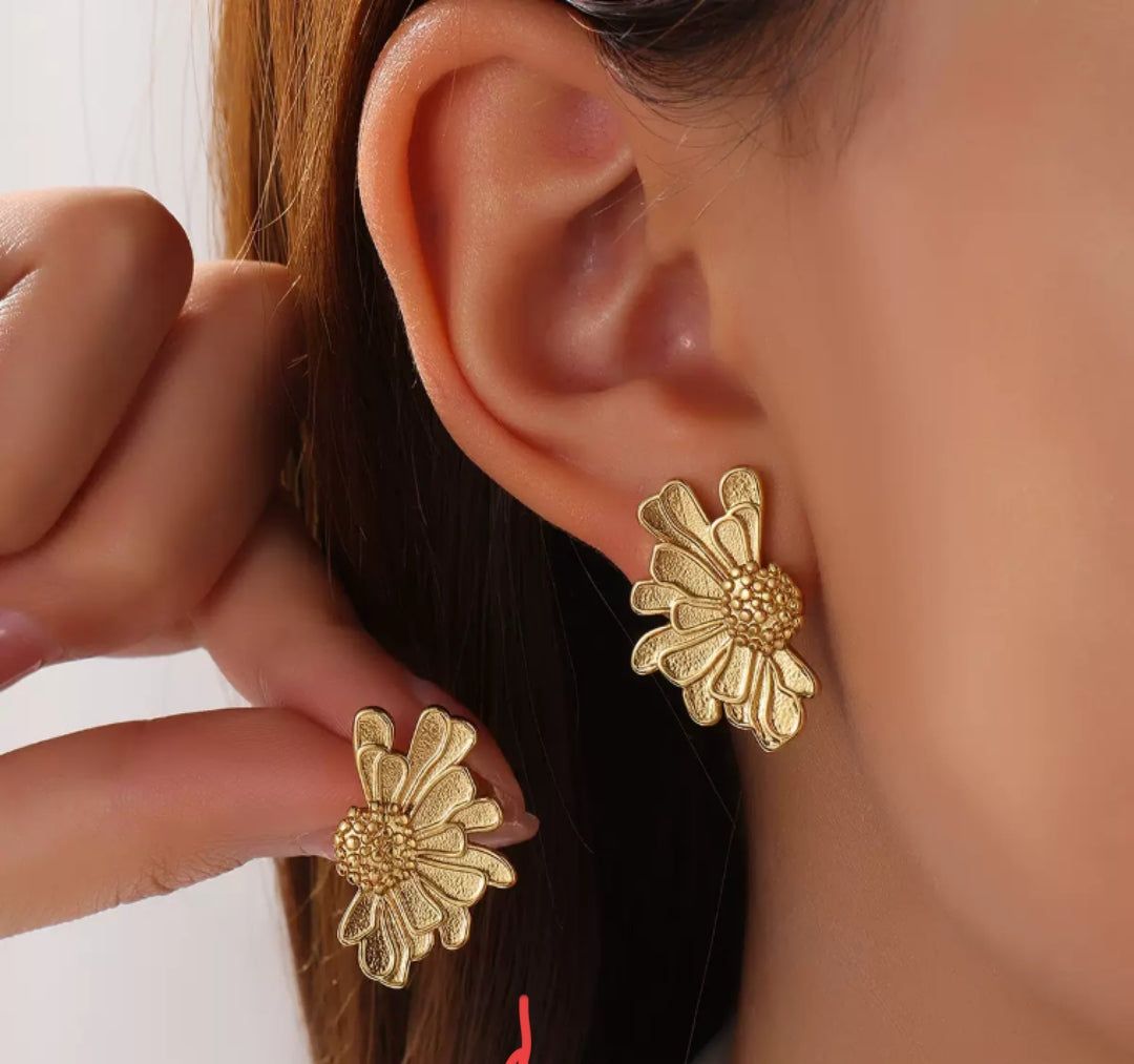 Daisy Earrings