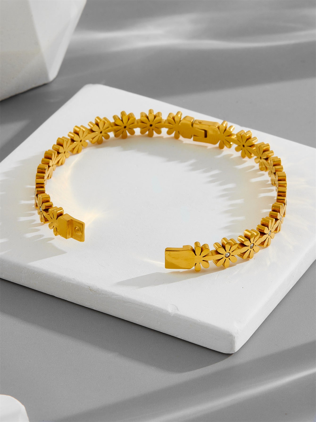 Bloom Bangle