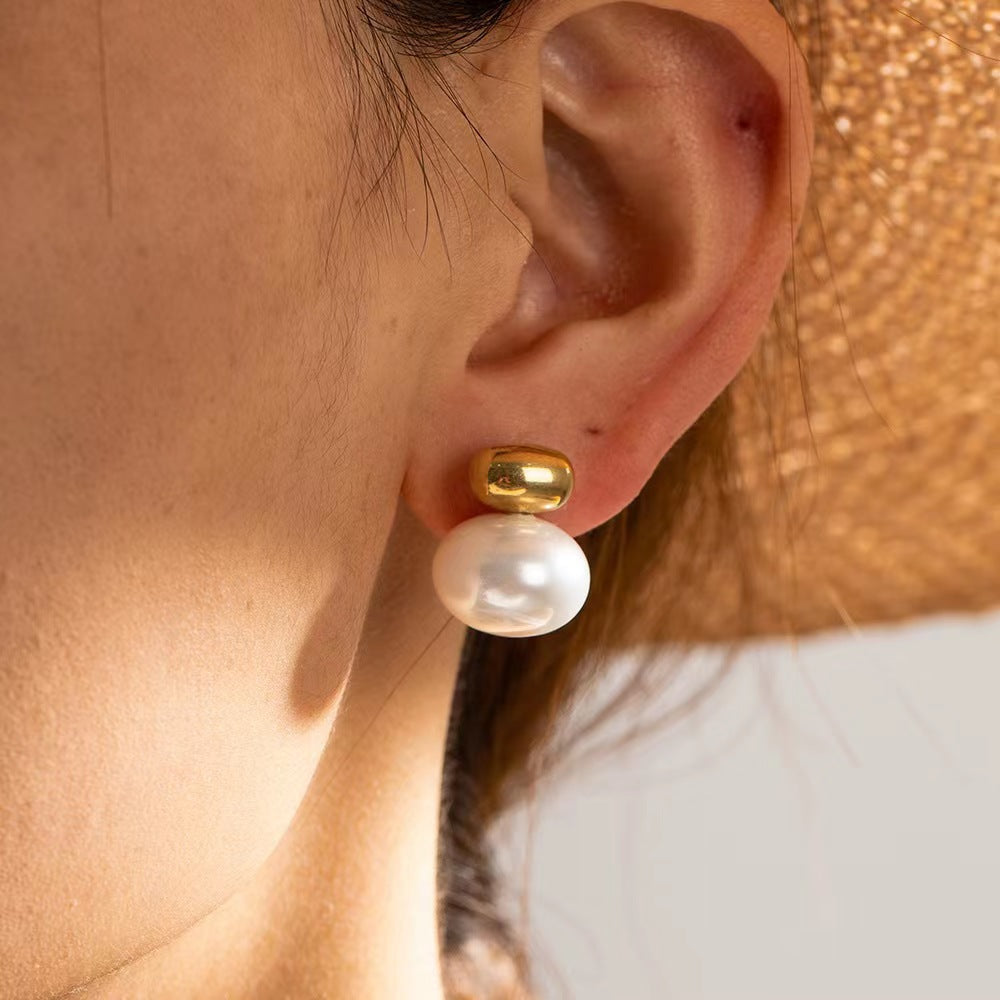 Nyra Earrings