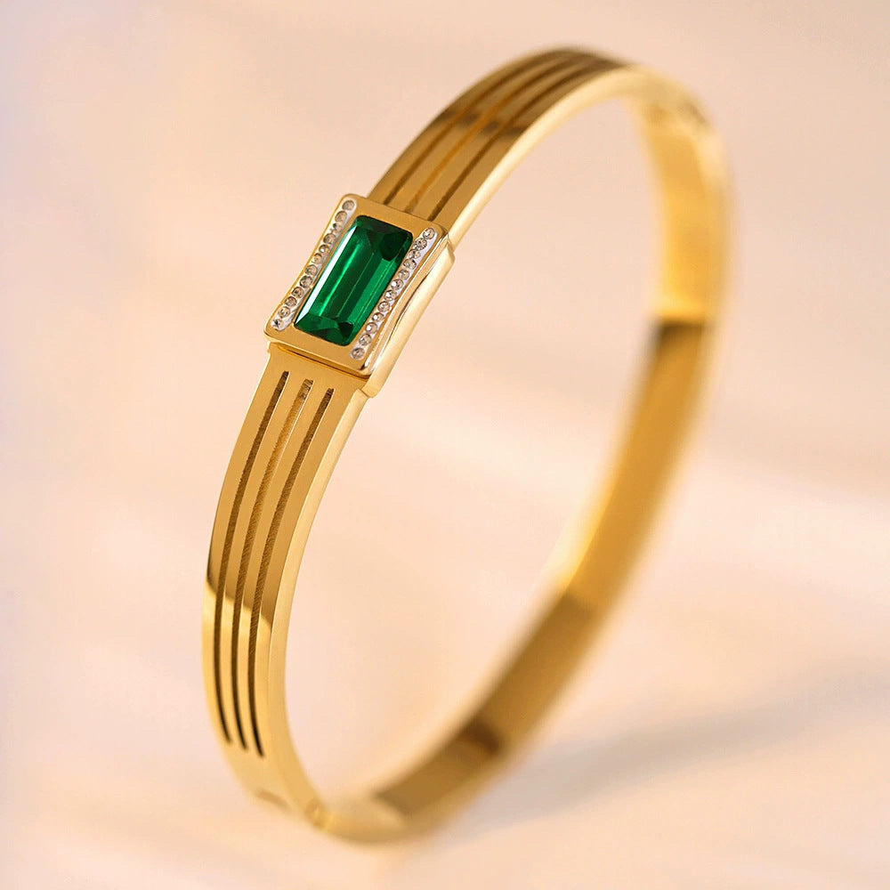 Emarald Trail Bangle